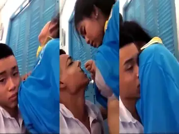Bokep SMA Pelajar SMA Ngenyot Susu Di Kelas Kost